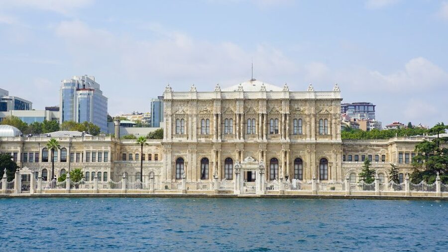 Istanbul: Explore Bosphorous on a Sunset Boat Cruise - Timing, comfort, and who should skip it