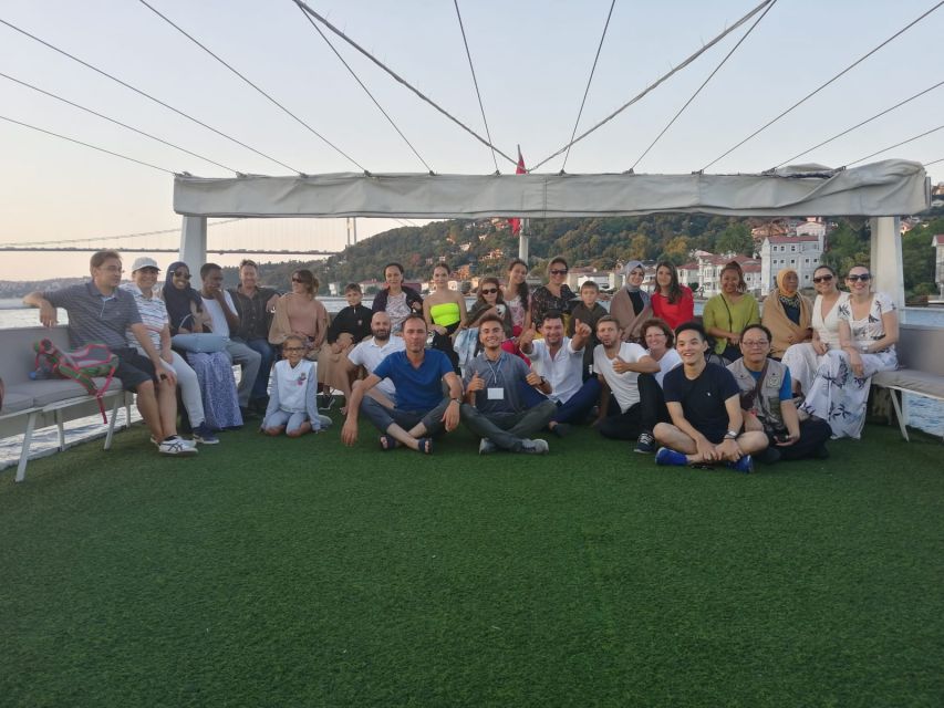 Istanbul: Explore Bosphorous on a Sunset Boat Cruise - Ortaköy Mosque and the Bosphorus Bridge