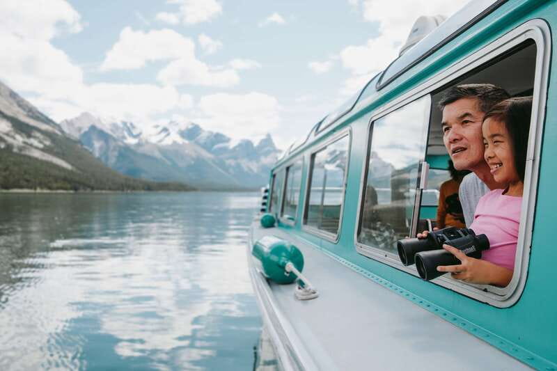Jasper National Park: Maligne Lake Cruise With Guide - Should you book the Maligne Lake cruise?