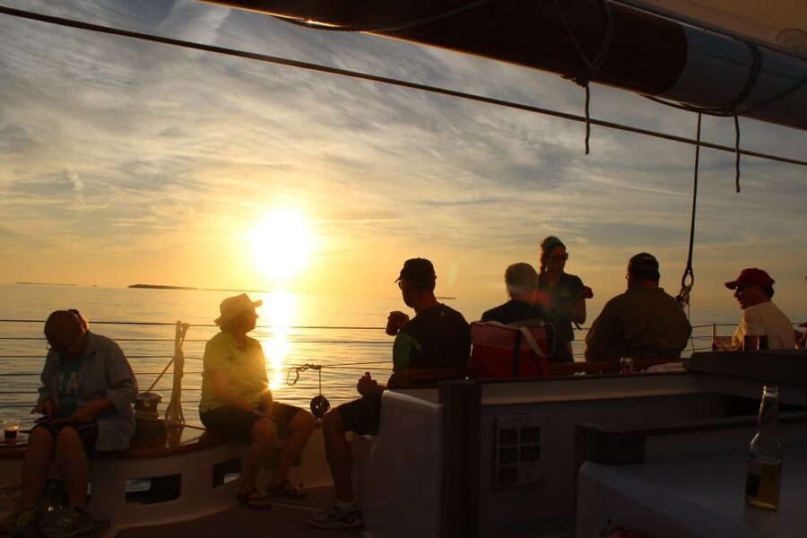 Key West: Schooner Sunset Sail with Food & Drinks - Wildlife watch: dolphins, turtles, and birds