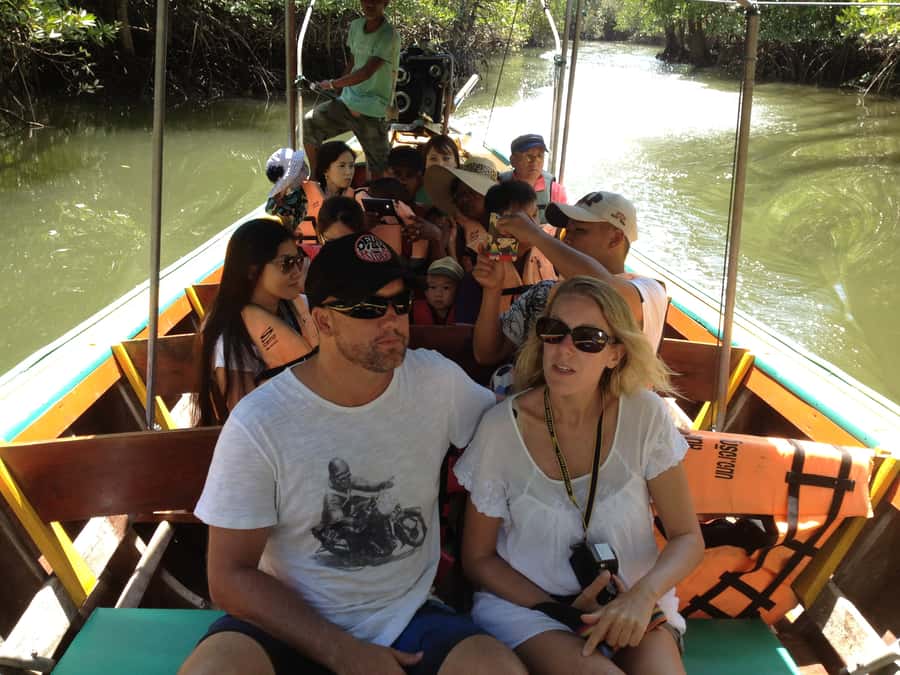 Khao Lak: Phang Nga Bay & James Bond Island by Longtail Boat - Canoeing into caves and small lagoons