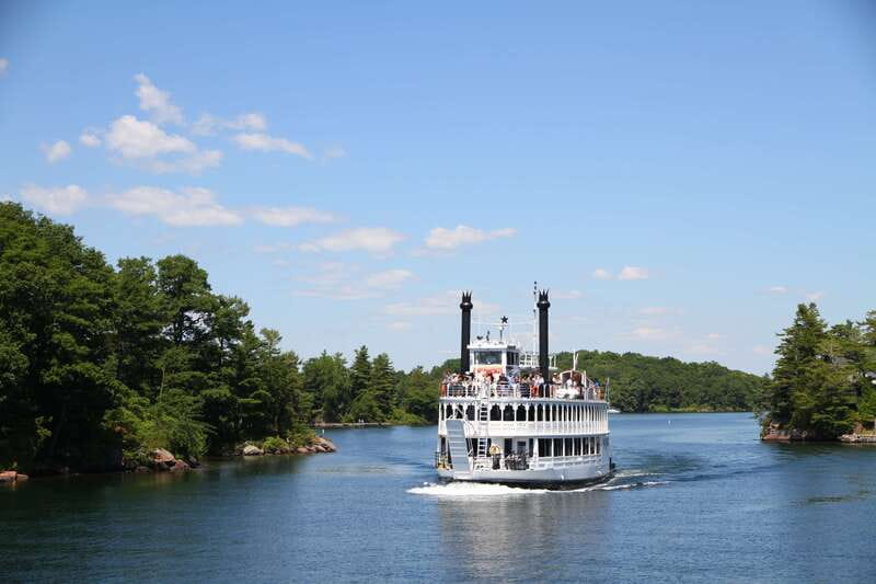 Kingston: Heart of the Thousand Islands Riverboat Cruise - What the narration adds