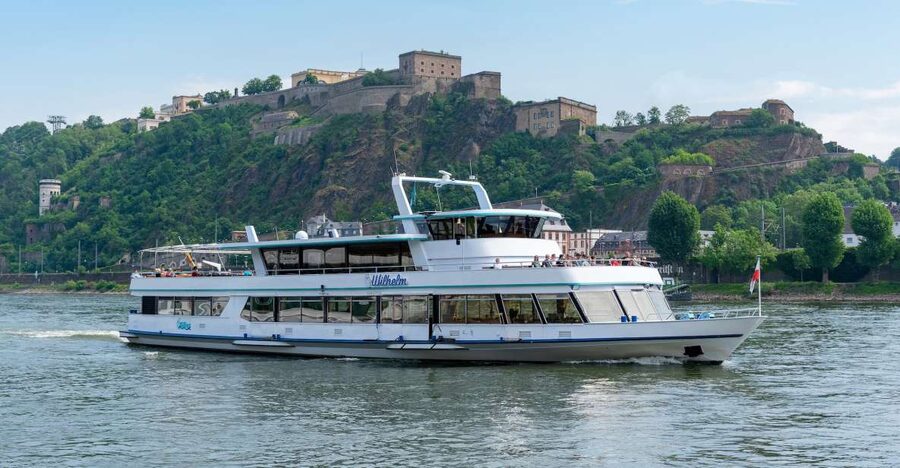 Koblenz: Old Town Sightseeing Cruise along the Rhine - Starting at Brücke 2 in central Koblenz
