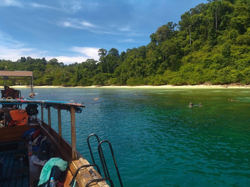 Koh Lanta: 4 Islands and Emerald Cave Tour by Longtail Boat - Practical packing advice for a wet day