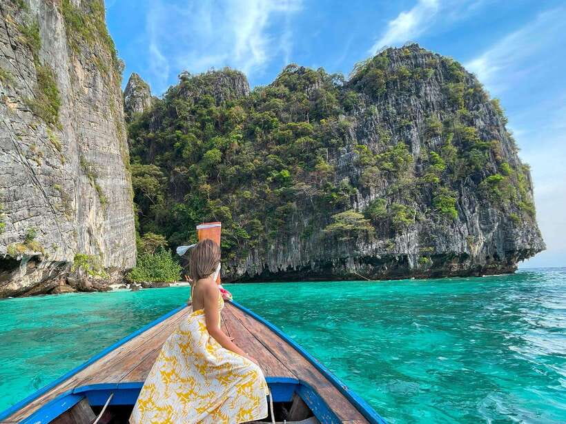 Koh Phi Phi: Maya Bay Private Longtail Boat Tour - Maya Bay and the first look at Phi Phi’s cliffs