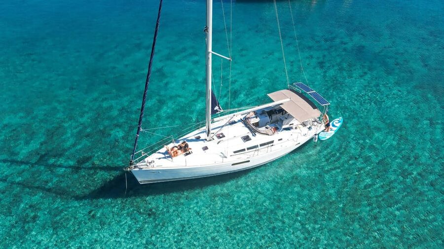 Kolimvari: Sailing Cruise with Meal & Water Activities - The hour-long sail to Agioi Theodoroi