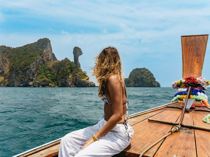 Krabi: 4 Islands Tour by Longtail Boat & Thai Buffet Lunch - Chicken Island from the longtail boat