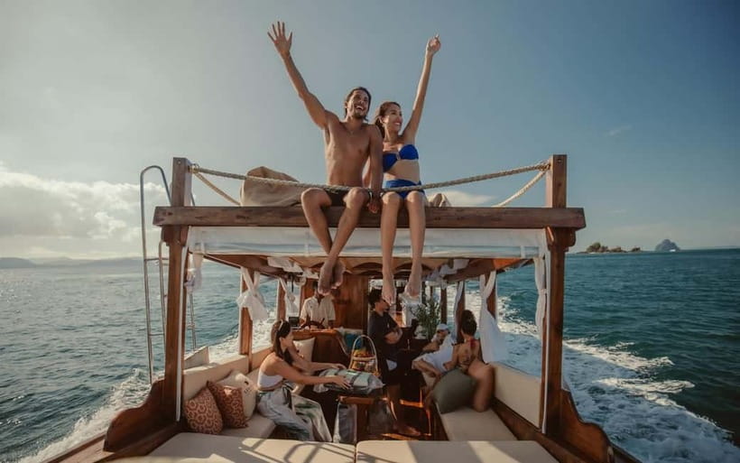 Krabi: 7 Island Tour by Luxury Longtail Boat with Snorkeling - Morning or Sunset?