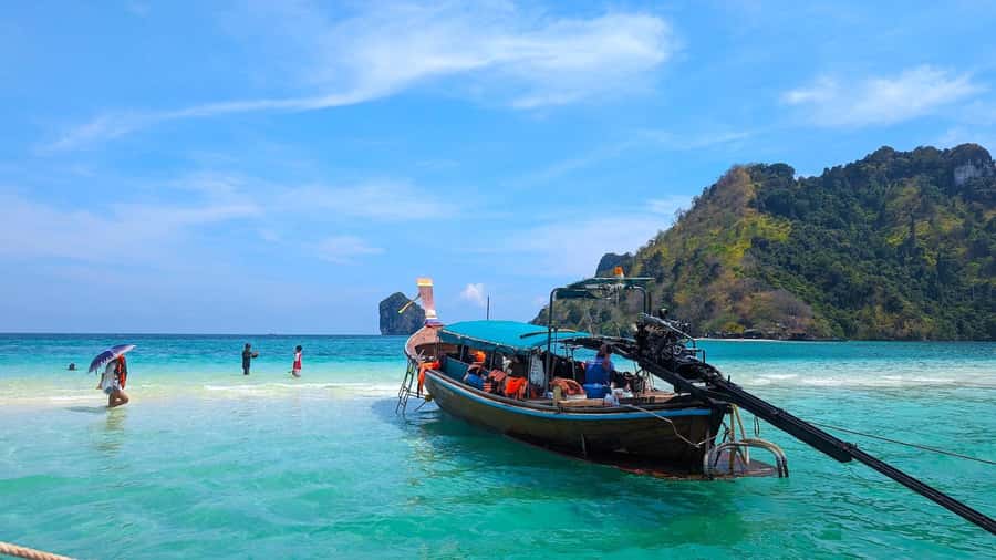 Krabi: Island Hopping Tour by Private Longtail Boat - Who will enjoy this boat trip most