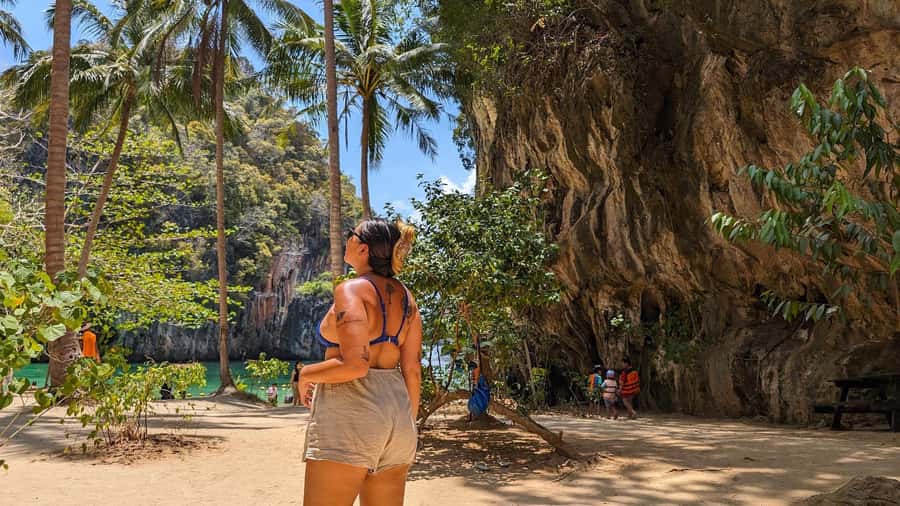 Krabi: Island Hopping Tour by Private Longtail Boat - Price, park fees, and what you actually get