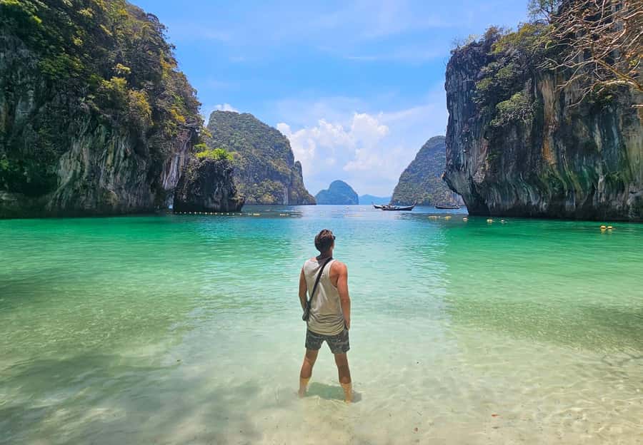 Krabi: Island Hopping Tour by Private Longtail Boat - Meeting at Nopparat Thara Pier