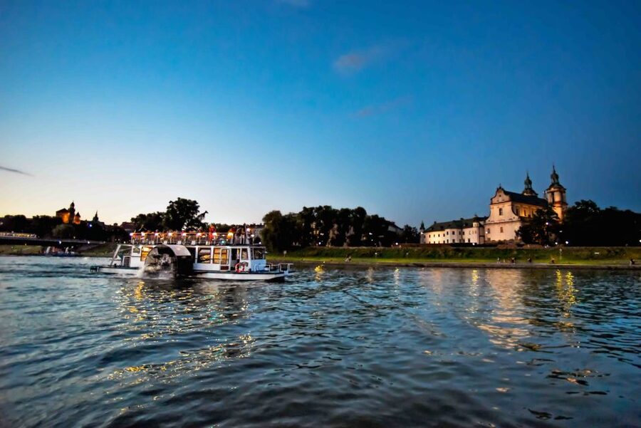 Krakow: 1-Hour Evening Vistula River Cruise - Price and value at about $23