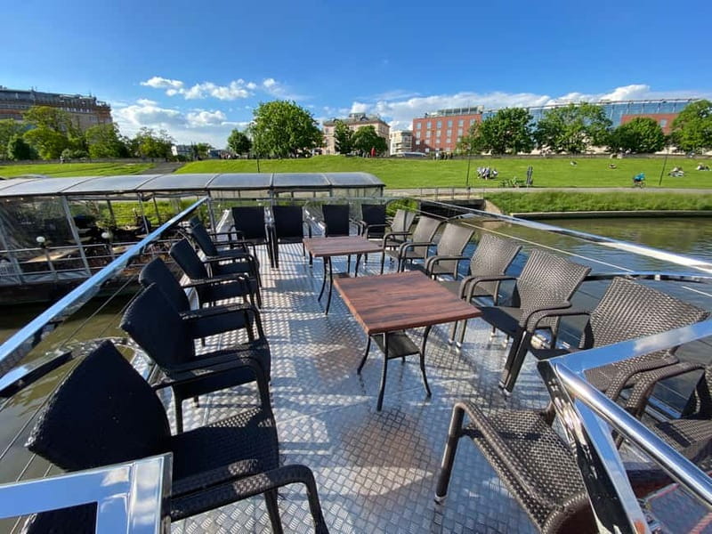 Krakow: Day or Night Vistula River Cruise with Audio Guide - Bernatek Bridge and Krakow’s modern riverfront