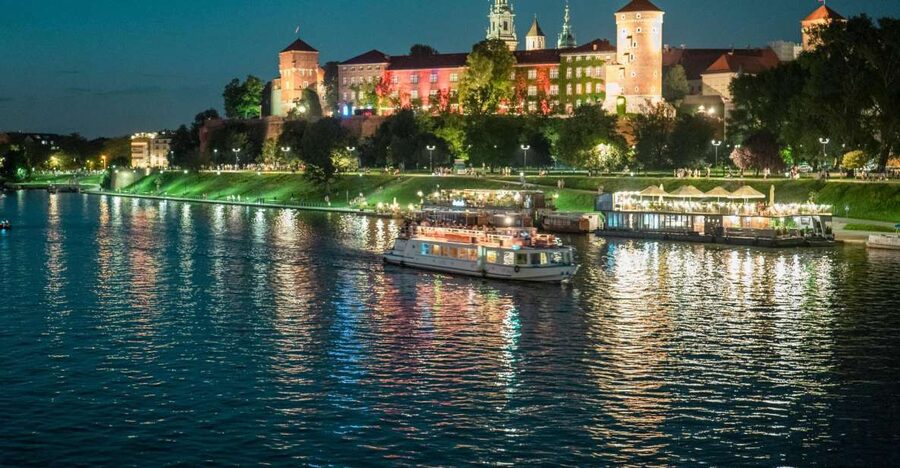 Krakow: Evening Cruise with a Glass of Wine - Upstream to the Norbertine convent