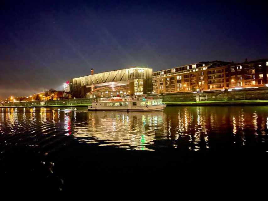 Kraków: Evening or Night River Cruise - The route beyond the central sights