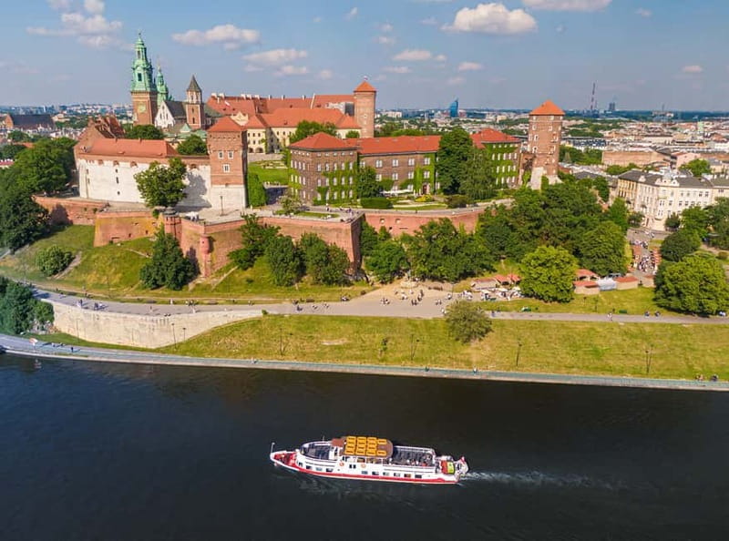 Krakow: Vistula River Sightseeing Cruise with Audio Guide - Boarding near Grunwald Bridge