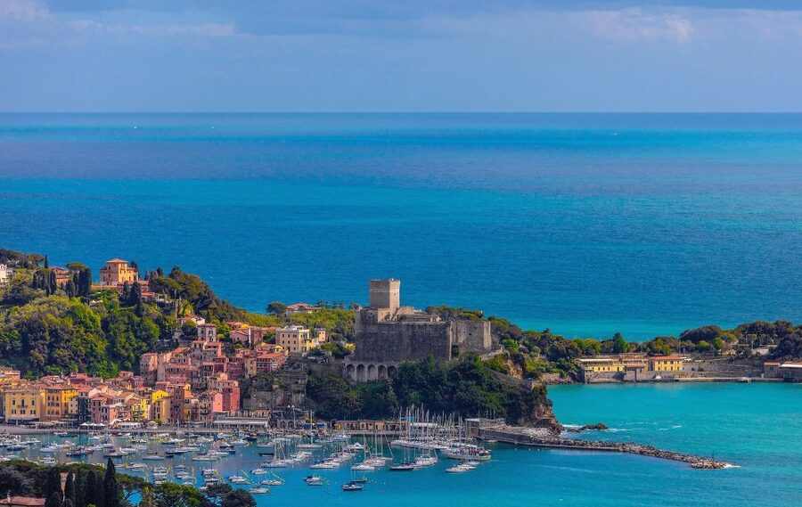La Spezia: Cinque Terre and Portovenere Full-Day Boat Tour - Who should book this boat tour