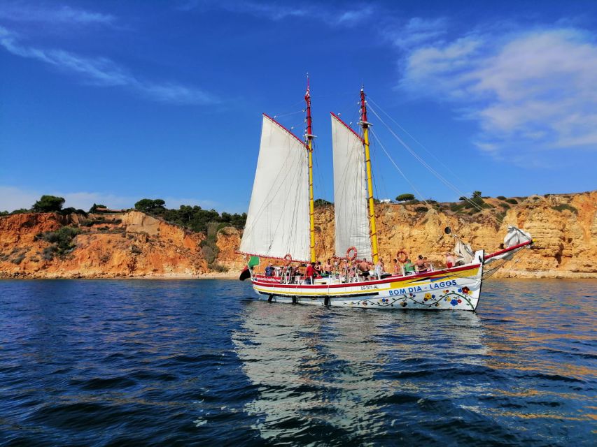Lagos: Ponta Piedade Sail & Caves Cruise w/Portuguese Tapas - How the timing affects the experience