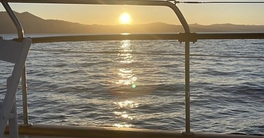 Lake Tahoe: Scenic Sunset Cruise with Drinks and Snacks - Why a sunset cruise is a smart way to see Lake Tahoe