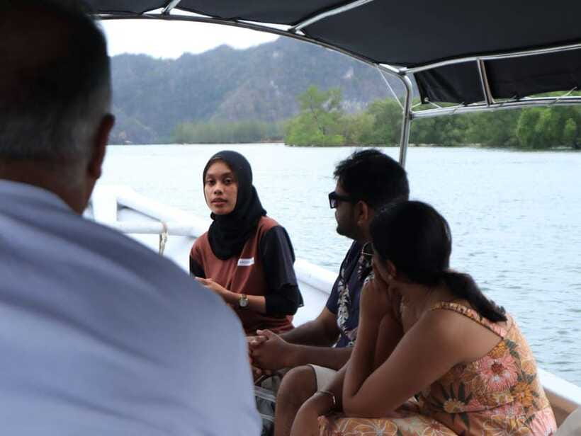 Langkawi: UNESCO Global Geopark Mangrove Cruise - Limestone cliffs and the open sea