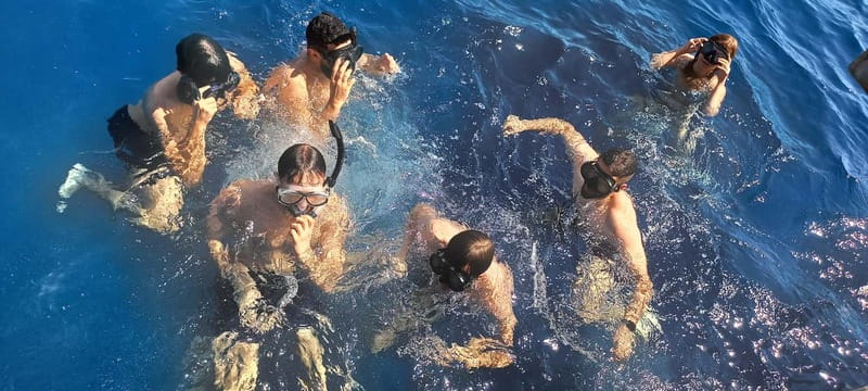 Larnaca: Yellow Submarine Swim Cruise with Unlimited Drinks - What the crew and facilities add