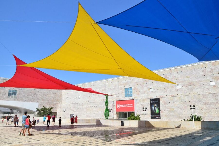 Lisbon: Boat Tour Ticket and Hop-on Hop-off 48-Hour Bus. - Timing, traffic, and comfort