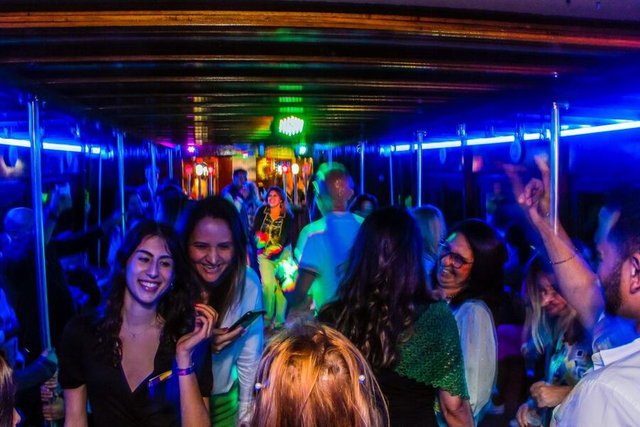 Lisbon: Disco Night Cruise with DJ and Open Bar - The Belém stretch of the cruise