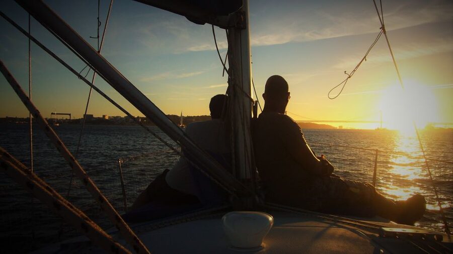 Lisbon: Enjoy a Sunset or Night Tagus River Sailboat Cruise - Comfort, drinks, and what to bring