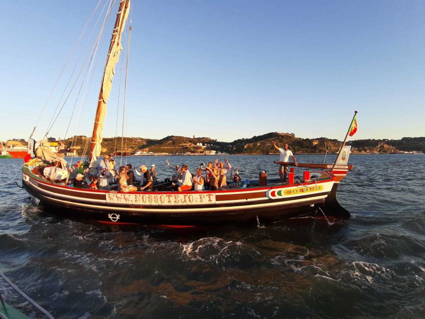 Lisbon: River Tagus Sightseeing Cruise in Traditional Vessel - Why this old cargo boat matters