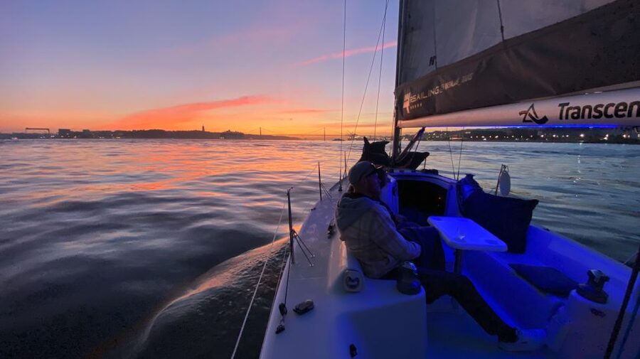 Lisbon: Sailboat Tour w/ Local Guide and Open Bar Green Wine - The first view of Lisbon from the Tagus