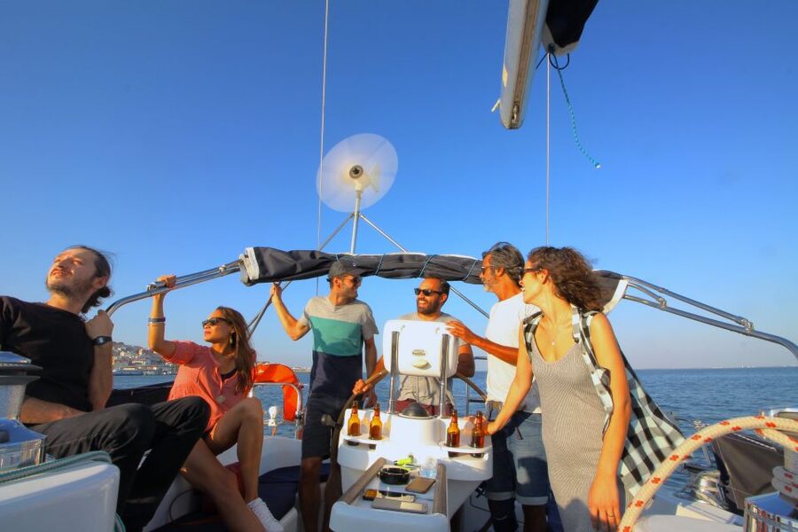 Lisbon: Sailing Tour with Wine and Snacks - Who should book this sailing tour?
