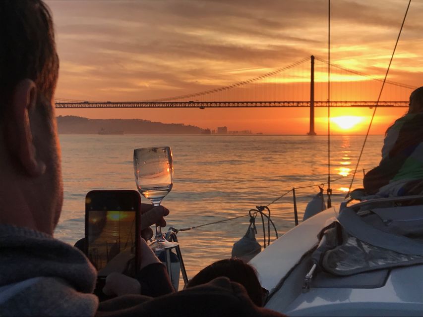 Lisbon: Sunset Sailing Cruise with Wine - Weather, clothing, and comfort