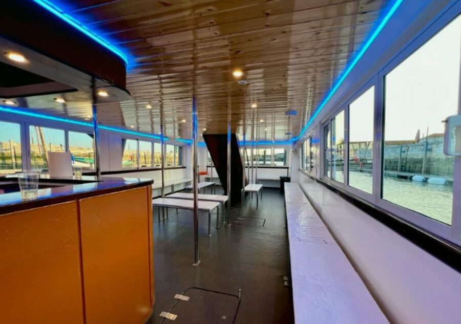 Lisbon: Tagus River Cruise to the Ocean & Dolphin Watching - Key points to know before booking