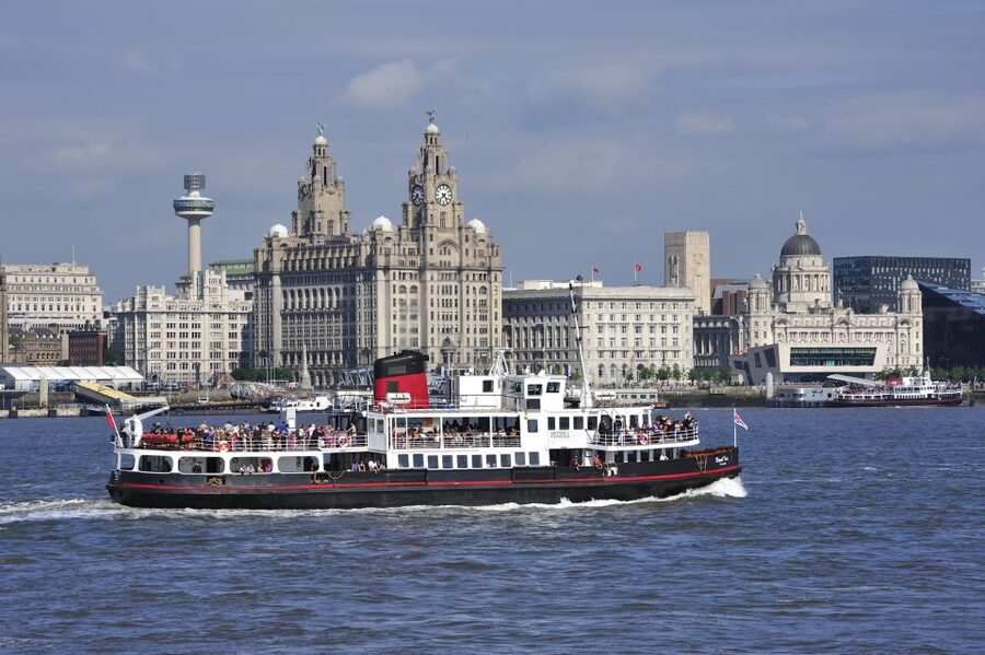 Liverpool: River Cruise and Hop-On Hop-Off Bus Tour - Liverpool from the Mersey to the city streets