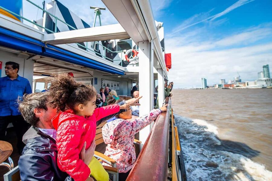 Liverpool: Sightseeing River Cruise on the Mersey River - Royal Albert Dock and the city skyline