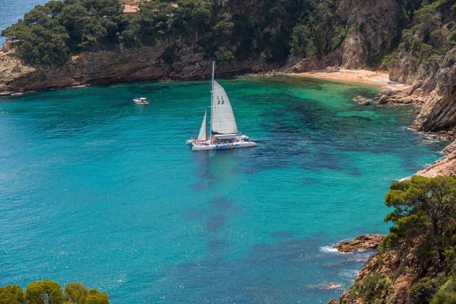 Lloret de Mar: Catamaran Sailing Cruise with BBQ and Drinks - Key points at a glance