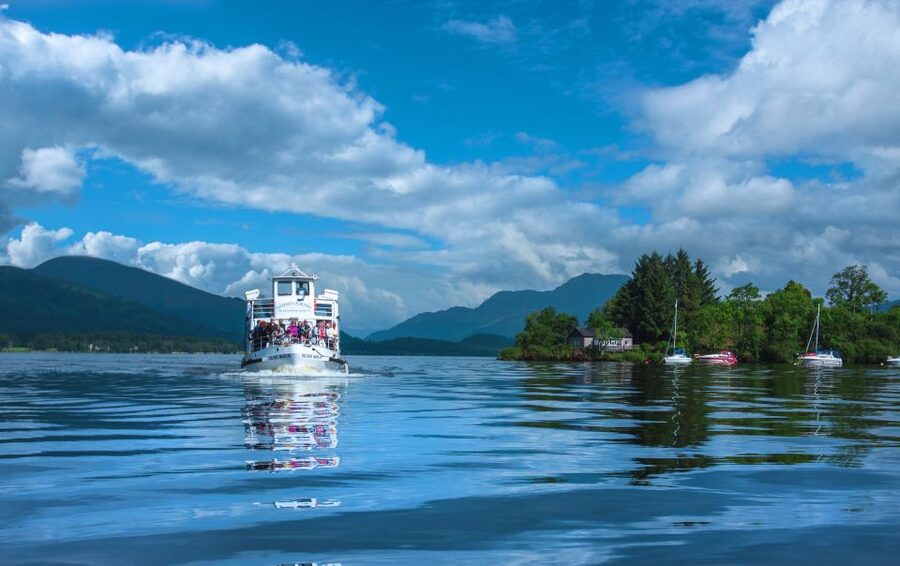 Loch Lomond: Island Discovery 2-Hour Cruise - The middle islands and Loch Lomond’s stories
