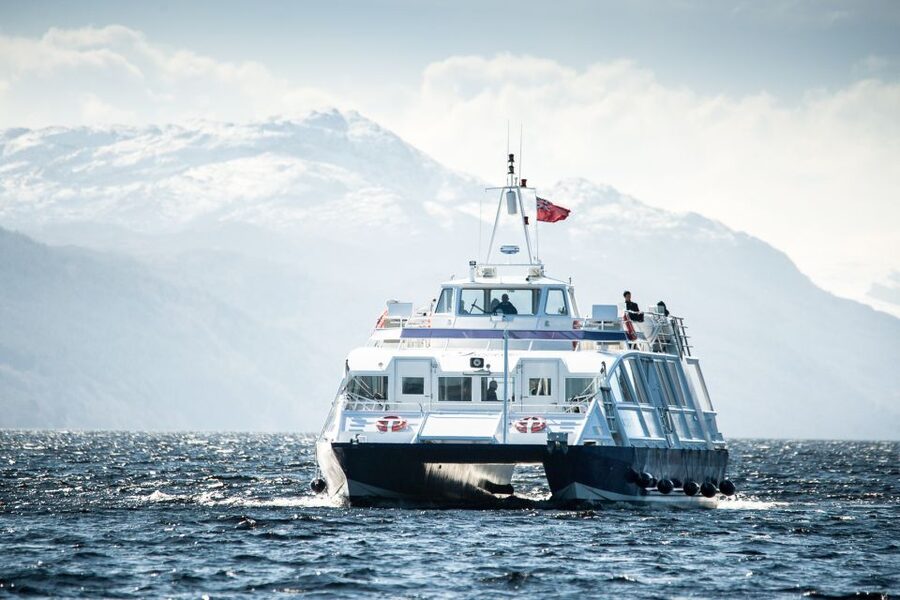 Loch Ness: Urquhart Castle Round-Trip Cruise - A 50-minute route toward the deepest water