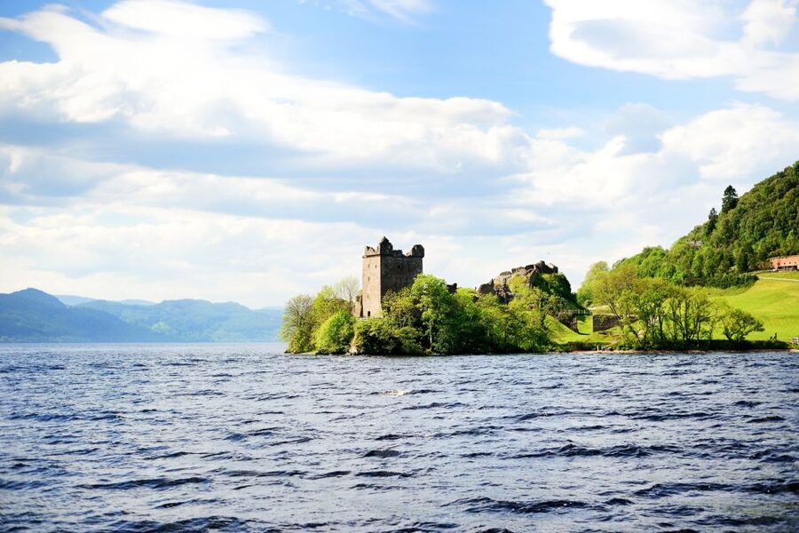 Loch Ness: Urquhart Castle Round-Trip Cruise - Practical timing and cancellation advice