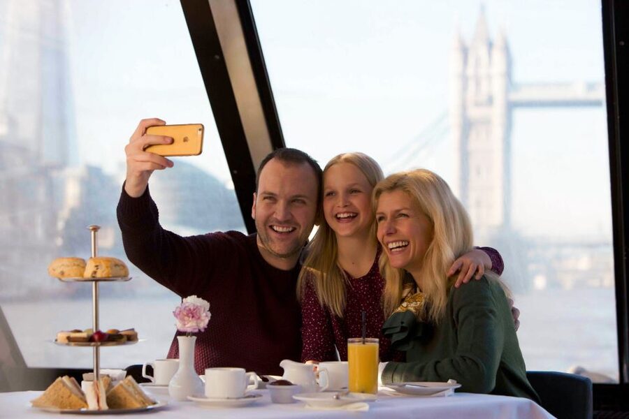London: Afternoon Tea Cruise on the River Thames - Commentary that keeps the route lively