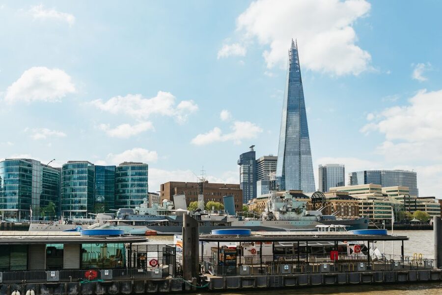 London: River Thames Hop-On Hop-Off Sightseeing Cruise - Continuing East to Greenwich