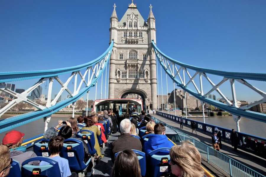 London: Tootbus Hop-on Hop-off (Optional River Cruise) - Who should book this London tour?