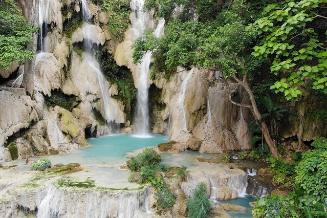 Luang Prabang: Cruise to Pak Ou Caves & Kuang Si Waterfalls - The Hmong cultural stop on the road