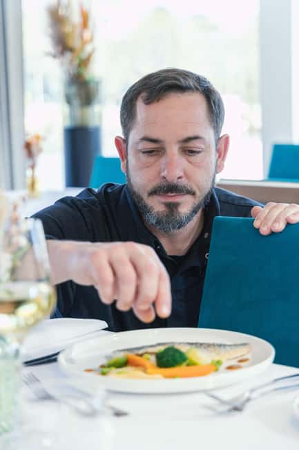 Lyon 2.5-Hour Dinner Cruise - Key points to know