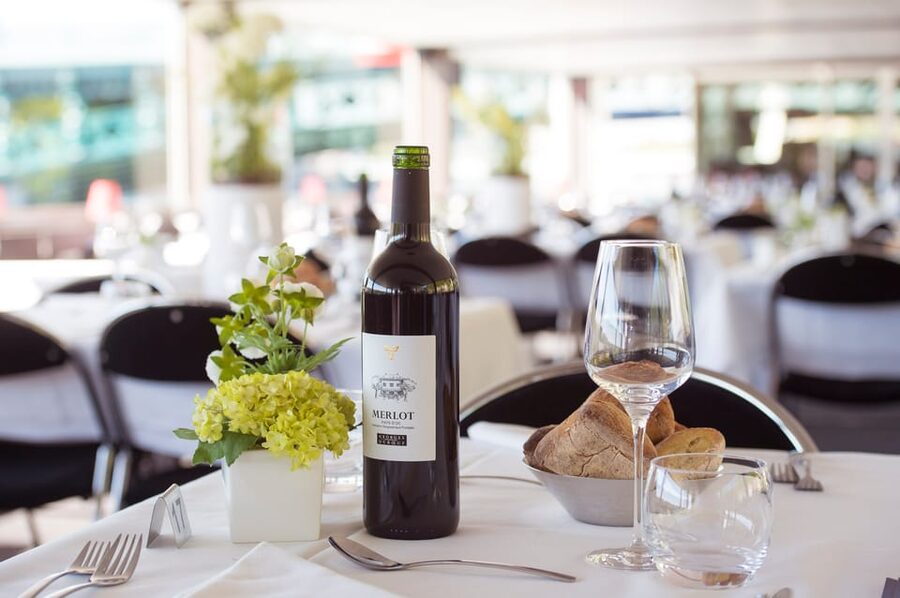 Lyon 2.5-Hour Dinner Cruise - Booking, cancellation, and practical details