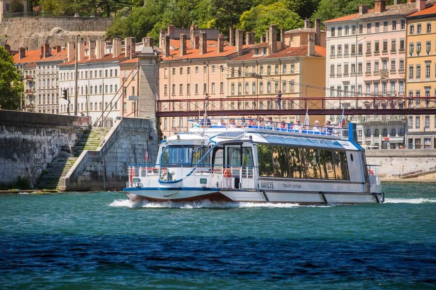 Lyon: Guided Sightseeing Cruise - What one hour can and cannot cover