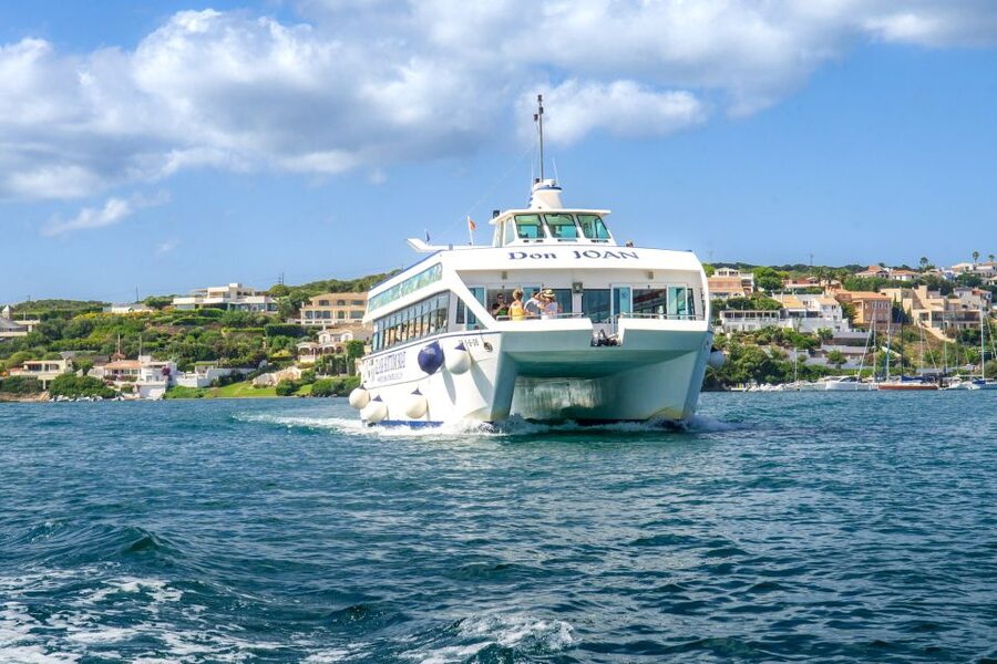 Mahon: Harbor Boat Tour with Underwater Viewing & Commentary - The return route: castles, coves, and British connections