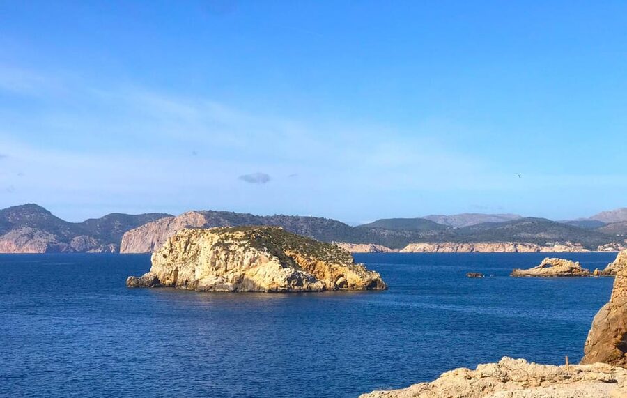 Mallorca: 2-Hour Coastline & Malgrat Islands Catamaran Tour - Key points to know before you book