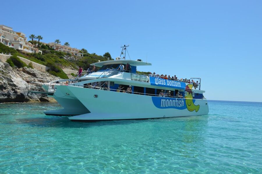 Mallorca: Glass-Bottom Catamaran Along the East Coast - Why the east coast is best seen from the water
