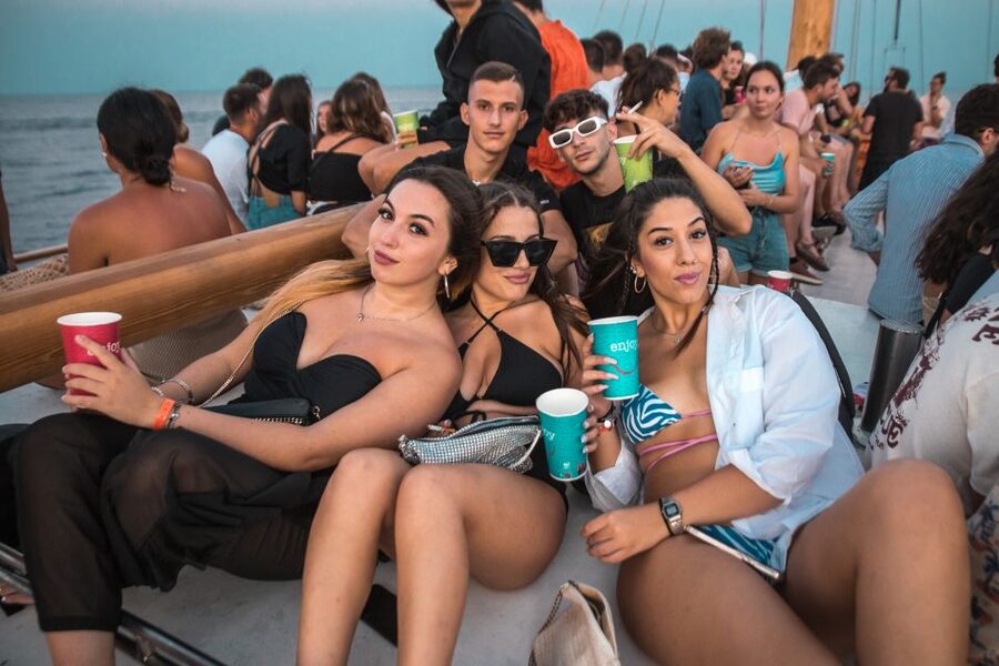 Malta: Lazy Pirate Boat Party with Drinks & Food - The DJ, dancing, and limited room